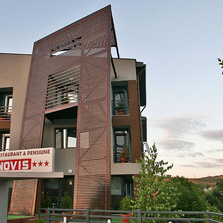 Pensiunea Novis Iasi Eksteriør billede